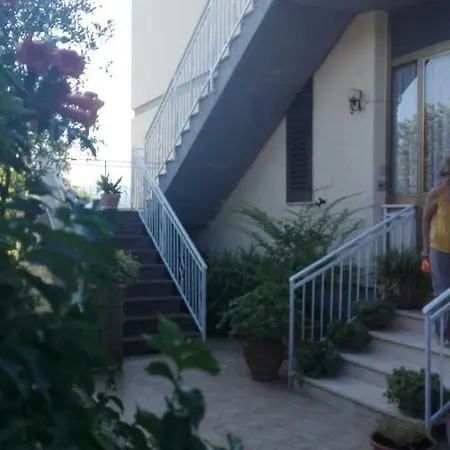 Localita Aia Nuova Apartment Giuncarico