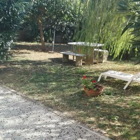 Localita Aia Nuova Apartment Giuncarico